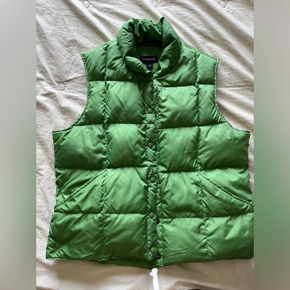 Lands End Vest - Picture 1 of 3